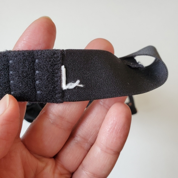 Rose + VINE Black bralette with pink floral embroidery and Mesh - Picture 6 of 10